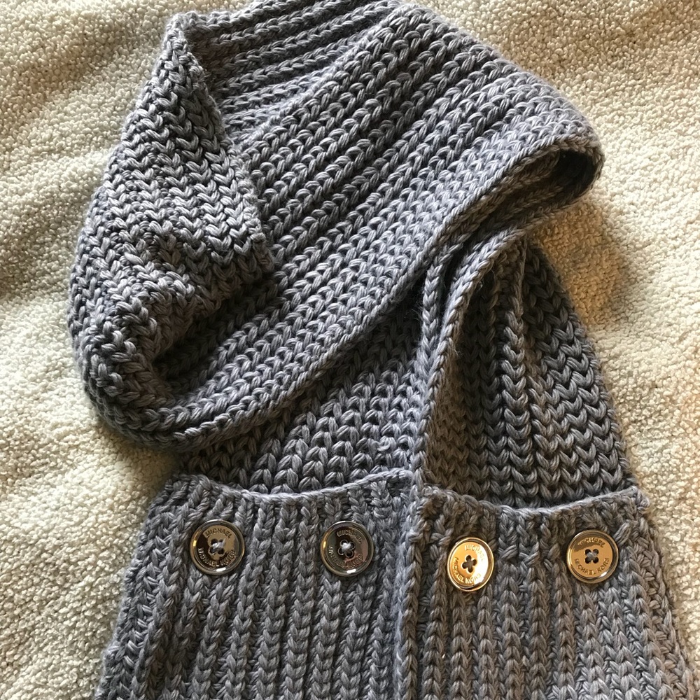 NWOT Michael Kors scarf